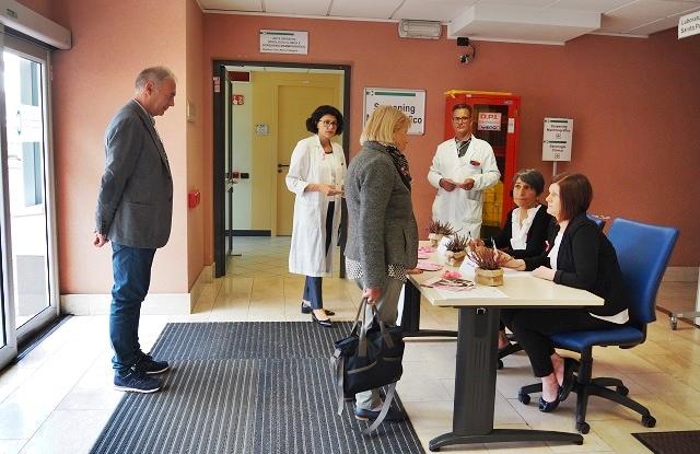 L’équipe di senologia clinica di Trento – Di Nadia Clementi – Oggi parliamo di un’eccellenza trentina: Senologia clinica e Screening mammografico
