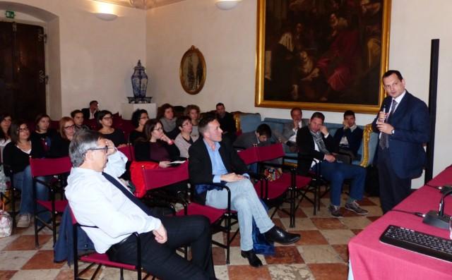 Secondo seminario sulle malattie rare – Di Nadia Clementi – «Dalla scoperta di nuovi geni allo sviluppo di una terapia enzimatica per una forma genetica di iperuricemia» – A cura del prof. Riccardo Percudani