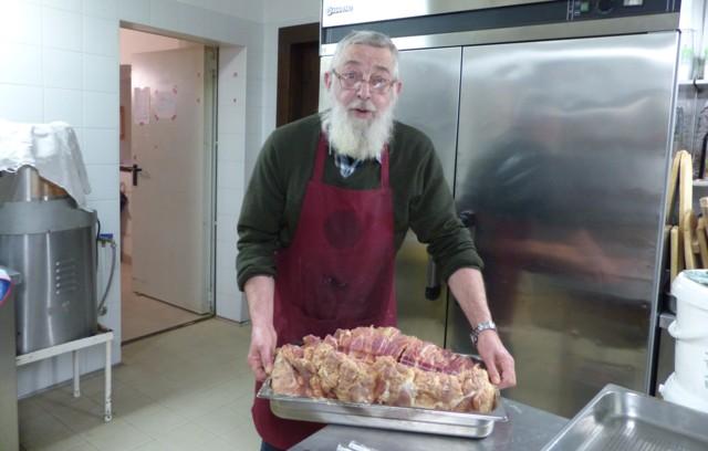 Padre Fabrizio, il profumo dell’accoglienza – Di Nadia Clementi – La Mensa della Provvidenza dei Cappuccini di Trento parla in tutte le lingue del mondo