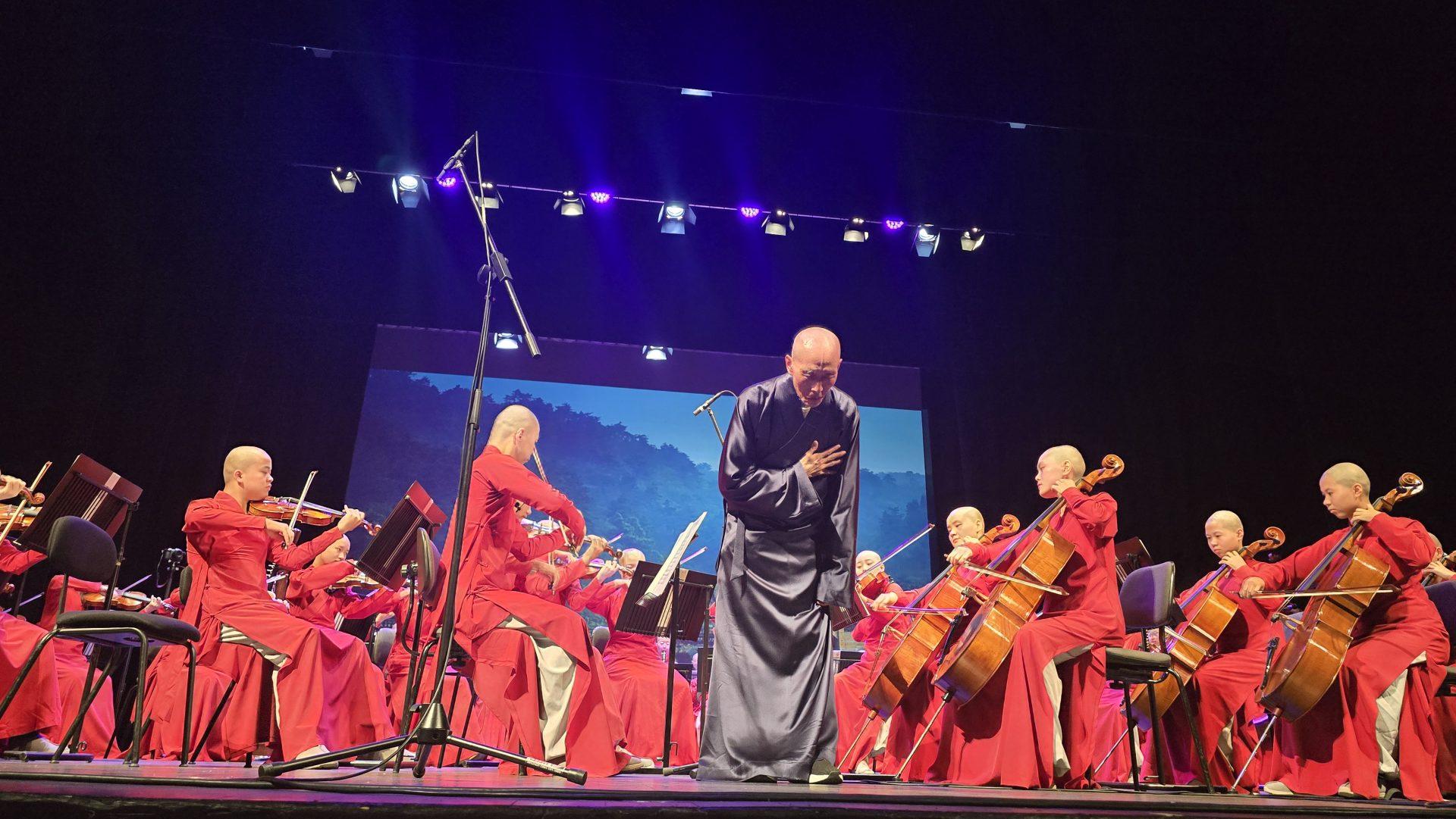 Trento applaude la WuLe Symphony Orchestra: un messaggio di pace attraverso musica e cultura
