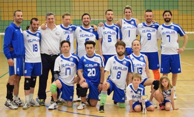Una squadra che sostiene una buona causa – Di Nadia Clementi – Parliamo della squadra «Nazionale Italiana trapiantati e dializzati Volley» che scenderà in campo il 10 settembre per sensibilizzare la donazione