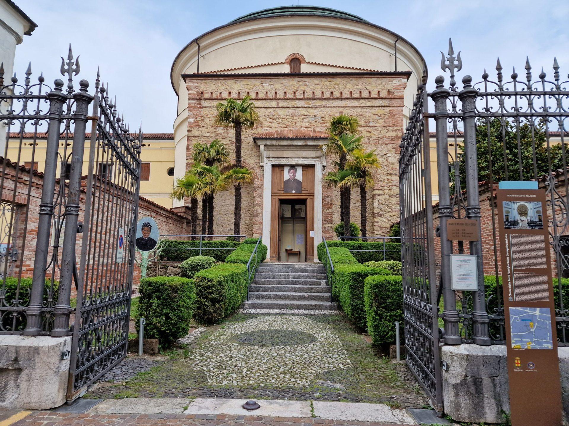 La chiesa della Sacra Famiglia di Schio